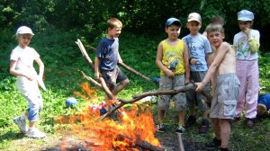 Живая Русь-17-майский турслёт в лесопарке