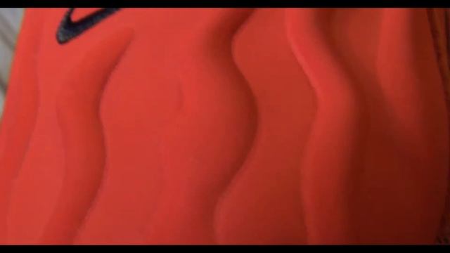 Видео-обзор Nike Air Zoom Turf Jet '97 "Challenge Red/Black" от Свистова Арсения смотреть онлайн