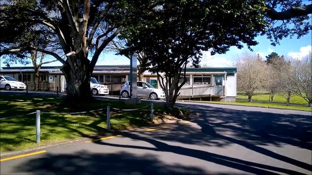 New Zealand. Unitec. Новая Зеландия. На окраине Юнитека смотреть онлайн