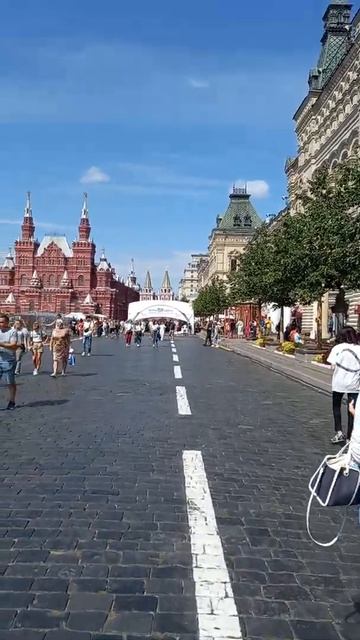 ВХОД НА КРАСНУЮ ПЛОЩАДЬ I НА КРАСНОЙ ПЛОЩАДИ I ЦЕНТР МОСКВЫ I В САМОЙ МОСКВЕ I MOSCOW SITY I #short смотреть онлайн