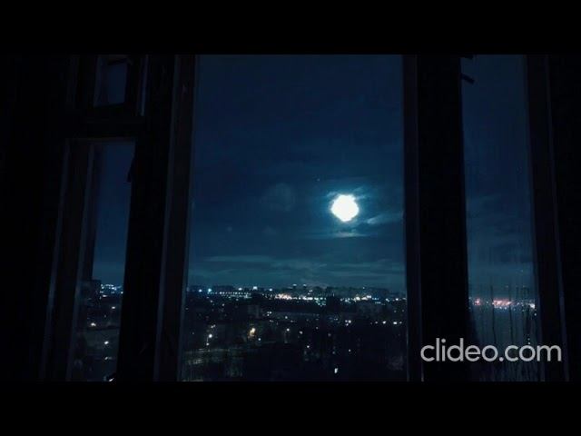 встретил ночью в подьезде смотреть онлайн