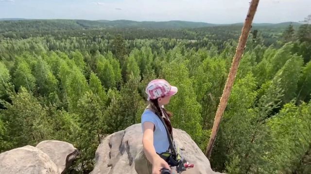 Майская прогулка смотреть онлайн