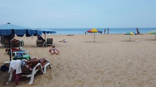 Дорога на пляж Карон от отеля Andaman Seaview Hotel 4* / Таиланд Пхукет