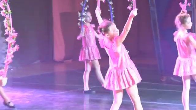 Буратино в Артеке 2011 Buratino in Artek смотреть онлайн