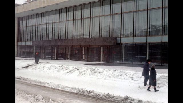 Зимний Ленинград / A Leningrad Winter 1976 смотреть онлайн