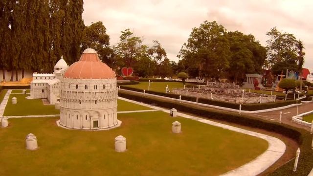 Парк миниатюр Мини Сиам смотреть онлайн