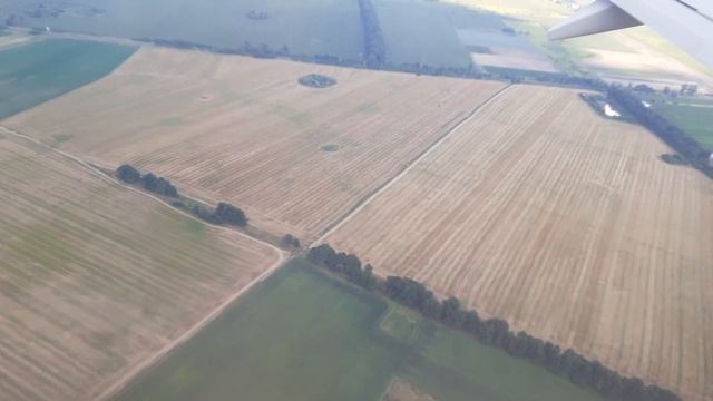 Полет над киевской области Боинга 737, Тиват (Черногория) - Борисполь (Украина). Съемка с места 27- смотреть онлайн