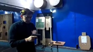 1  Порядок заряжания служебного пистолета МР71