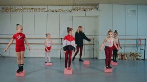 Кто останется на ногах? Балетный батл: Проверка на баланс!