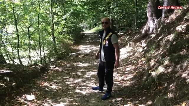 Гуцул в Яремче😉Схилястий водопад😘Краса карпат😜 смотреть онлайн