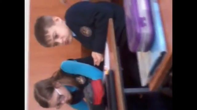 Советский солдат заметил немецкого шпиона. Видео в цвете. 1943 год смотреть онлайн