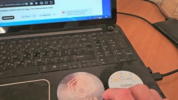 ноутбук Toshiba Satellite L50-A-K2K на разбор