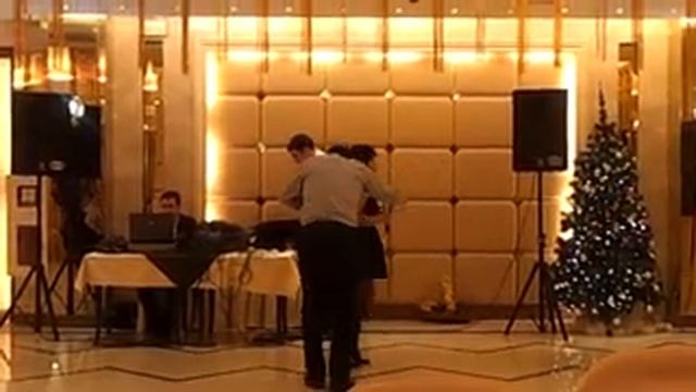 Как отдыхают в Казахстане ДВЕ ЗВЕЗДЫ смотреть онлайн