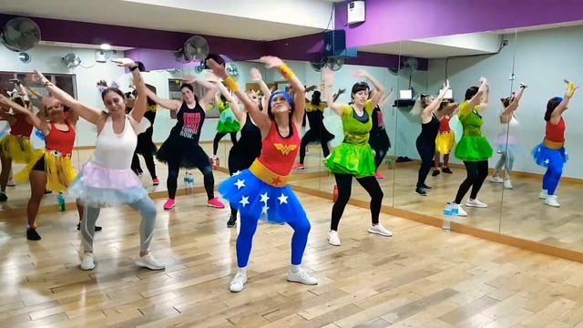 Carnaval (Venimos a celebrar)- Danny Romero ft Chk/Zumba/ EvelynBravo смотреть онлайн