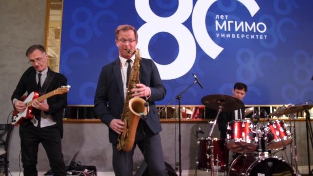 The Girl From Ipanema - Jazz Systems MARIA Hotel Джаз-кавер группа смотреть онлайн