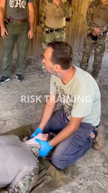 Тактическая медицина, проходимость дыхательных путей. #первая_помощь #такмед #тампонада смотреть онлайн