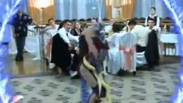 номер с питонами Египет смотреть онлайн