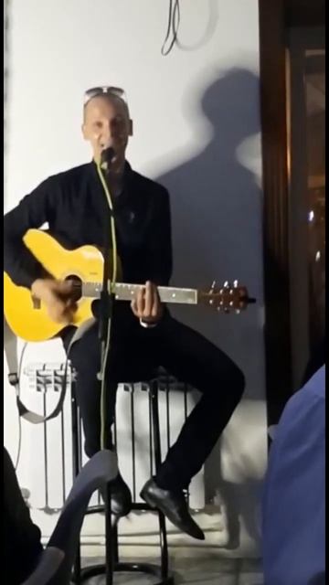 У бабушки под крышей сеновала (поёт Иван Зосин)