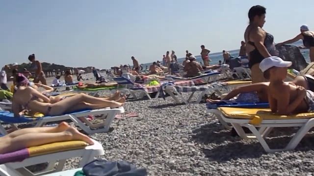 Пляж отеля Гранд Мирамор смотреть онлайн