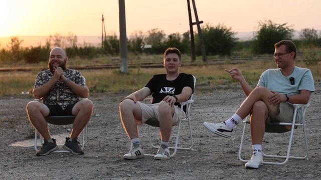 Эпизод 2/Часть 3(Про Новогодние фильмы, Рестораны, Кухни) ПОДКАСТ - Quattro CarNe смотреть онлайн