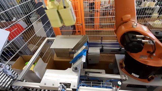 Щах 305 укладка бутылей в короб