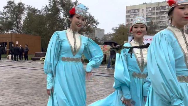 С ненавистью и ксенофобией нам не по пути! смотреть онлайн