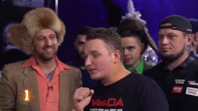 Эдвард Бил получил от Пельменя! Пощечины на шоу Каменные лица. смотреть онлайн