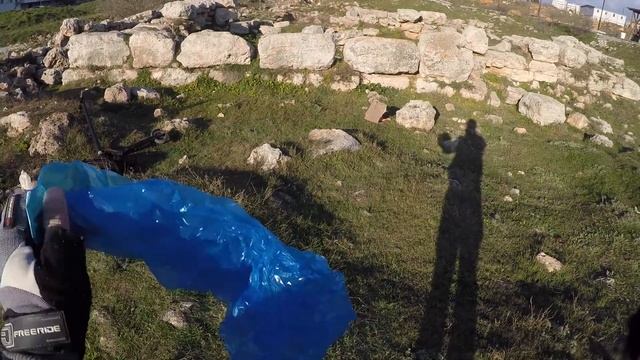 Нашел клад в парке динозавров смотреть онлайн