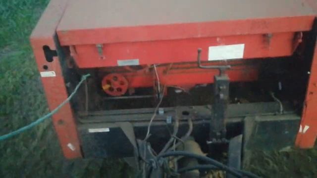 Yto 454 carraro baliranje mlade lucerke смотреть онлайн