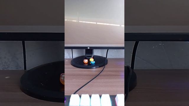 Показываю как забраться в крышу дома (у бродяг) в Roblox War