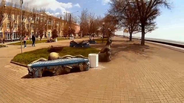 Бердянск, весна не спешит(15 04 17) смотреть онлайн
