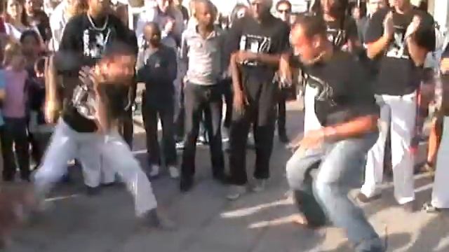 CAPOEIRA 2011 PROFESSOR CESINHA VS OTTO CAPOEIRA ANGOLA смотреть онлайн
