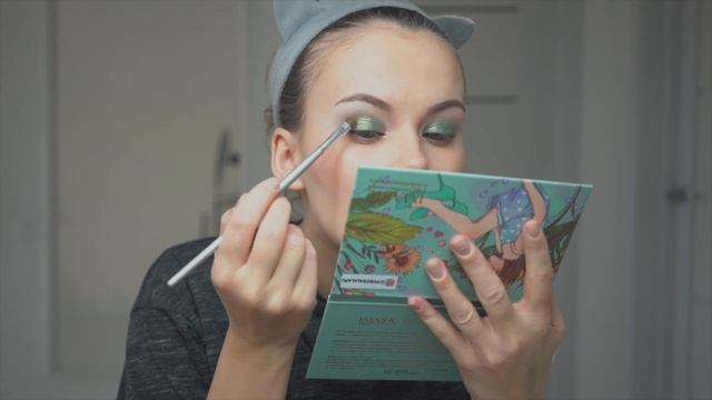 IMAGIC - косметика с AliExpress | Обзор и тест палетки Imagic High Heels Eyeshadow Palette смотреть онлайн