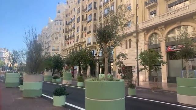 ВАЛЕНСИЯ В ПРЯМОМ ЭФИРЕ. Гуляю по Старому городу. смотреть онлайн