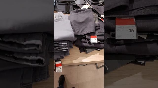 Ужас. цены жуть. Нужна одежда в Германии смотреть онлайн