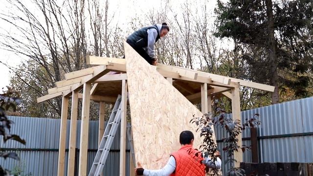 ПЕРЕЕХАЛИ ИЗ МОСКВЫ В ДОМ У ЛЕСА #25. СТРОИМ ВОЛЬЕР ||  До?