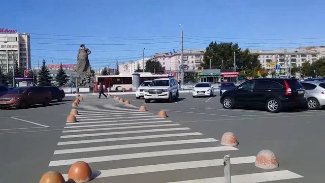 Памятник УРАЛУ, я узнала! смотреть онлайн