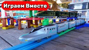 Поезда мультики 🚄 Игровая станция с поездами из мультиков: Томас и другие на красочных рельсах! 🚄