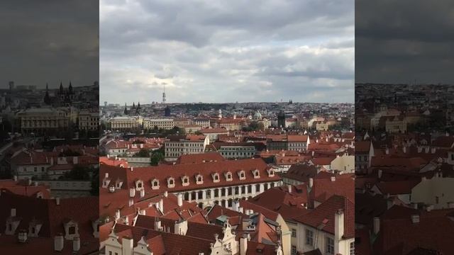 Красные крыши Праги. смотреть онлайн