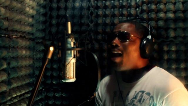 SCENES ENTOURAGE - BIG HAIL & JONES смотреть онлайн