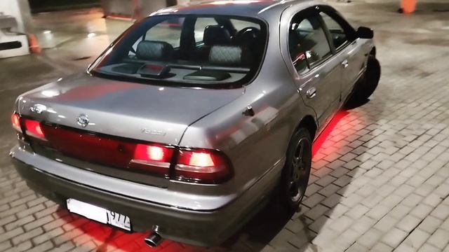 Bronevik (Nissan Maxima A32)