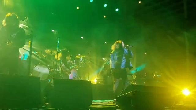 MY Morning Jacket-Touch Me I'm Going to Scream, Part 2 Austin, TX 4/29/22 смотреть онлайн