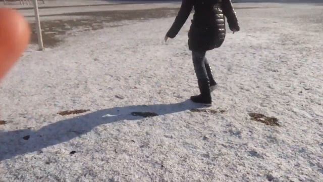 Я в шоке 😨😨😨😨! Сегодня упал снег💙❄❄❄❄⛄⛅!???!Та щей сонце вийшло . смотреть онлайн