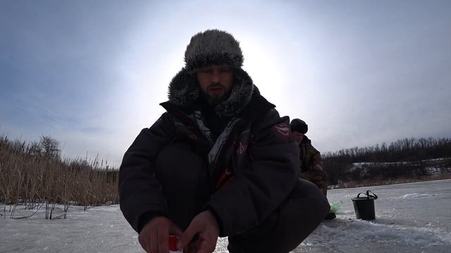 "Платник" и "Сотнецкий". (Карп напал на камеру и стая окуня). смотреть онлайн