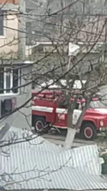 упала крыша смотреть онлайн