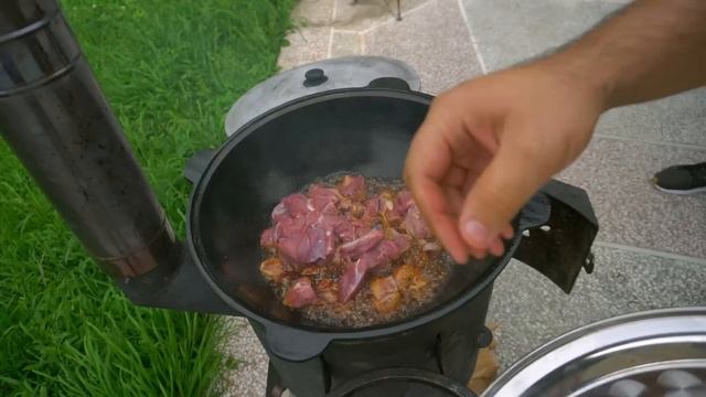 ФЕРГАНСКИЙ ПЛОВ на ДЕНЬ РОЖДЕНИЯ РИФАТА (ENG SUB) смотреть онлайн