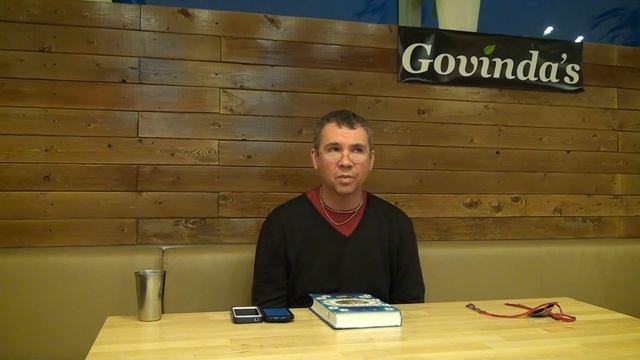Шримад Бхагаватам в кафе Говиндас 30.10.2013, Екатеринбург, лекция ЕМ Шриканта пр. смотреть онлайн
