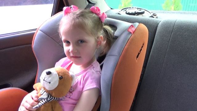 Алина приехала в Харьков в дельфинарий Немо смотреть онлайн