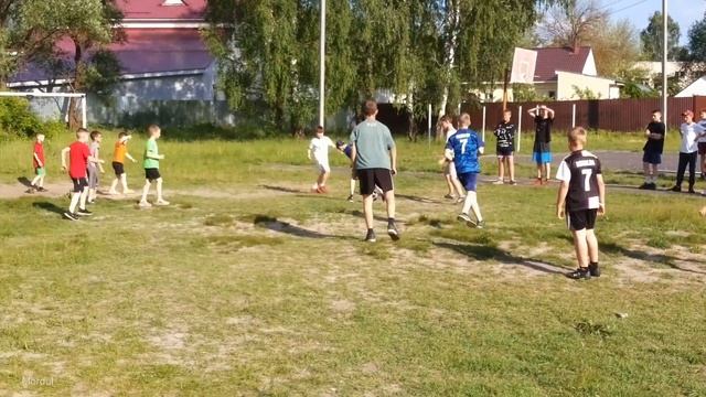 Мини футбол дворовых команд смотреть онлайн
