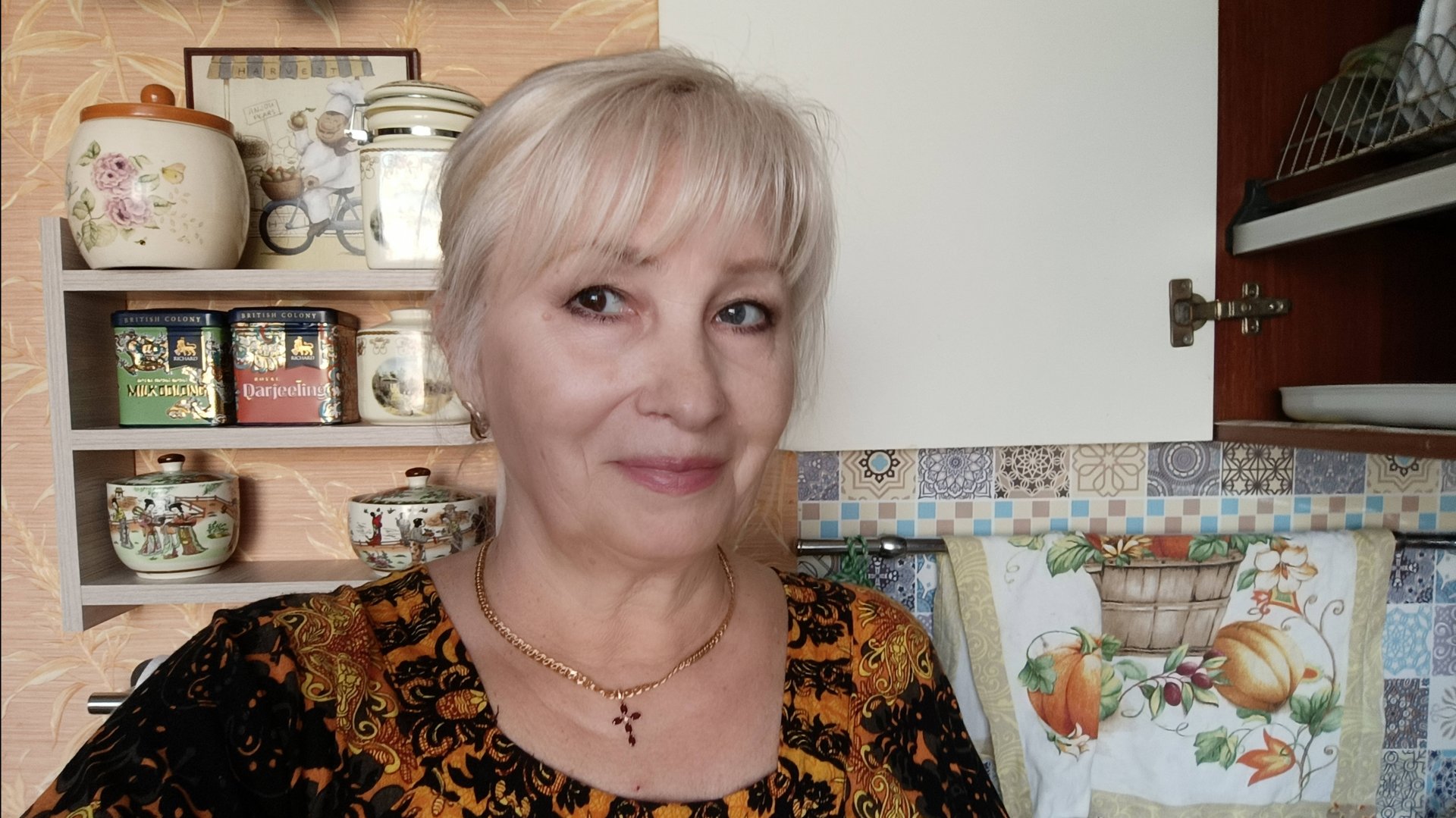 VLOG 💥 СЕГОДНЯ МОЖНО ВЗДОХНУТЬ 💥 ГОЛОВУ МЫЛИ ЛОТОСОМ 😱 ЛЕНИВЫЕ ПИРОЖКИ ИЗ ЛАВАША 😋🥠 смотреть онлайн